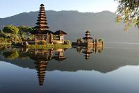     . 

:	pura-ulun-danu-bratan.jpg 
:	96 
:	118.9  
:	101783